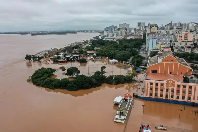 Situação de Porto Alegre no dia 3 de maio