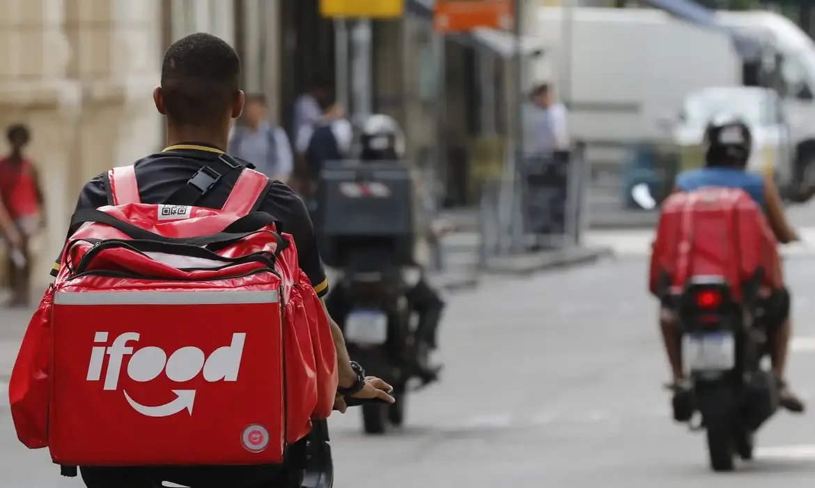 Maiores impactos foram sentidas em motoristas de aplicativo