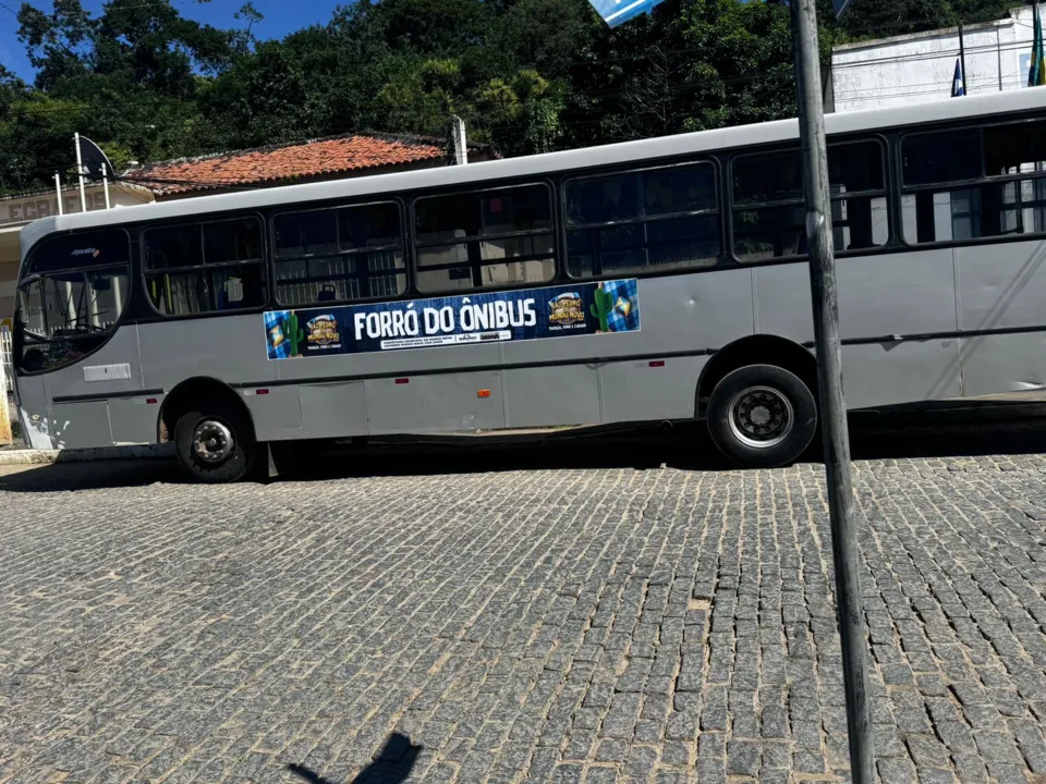 Um dos ônibus usado para evento promovido pela Prefeitura local