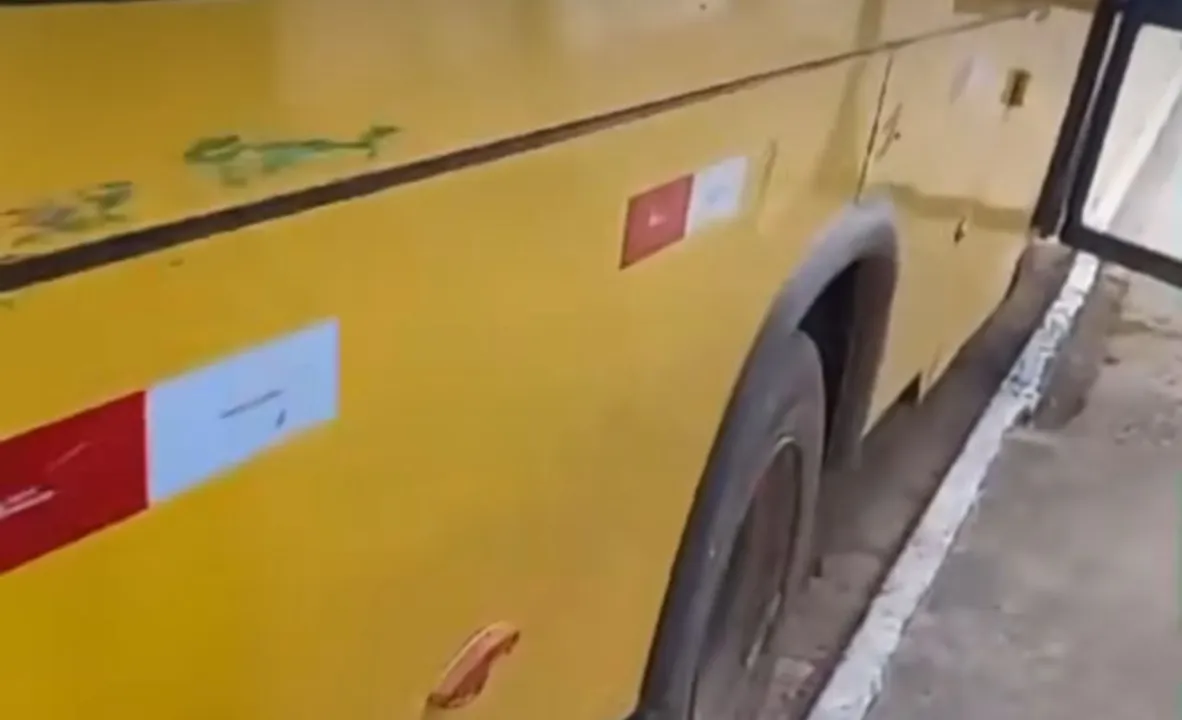 Vídeo mostra condições do transporte escolar