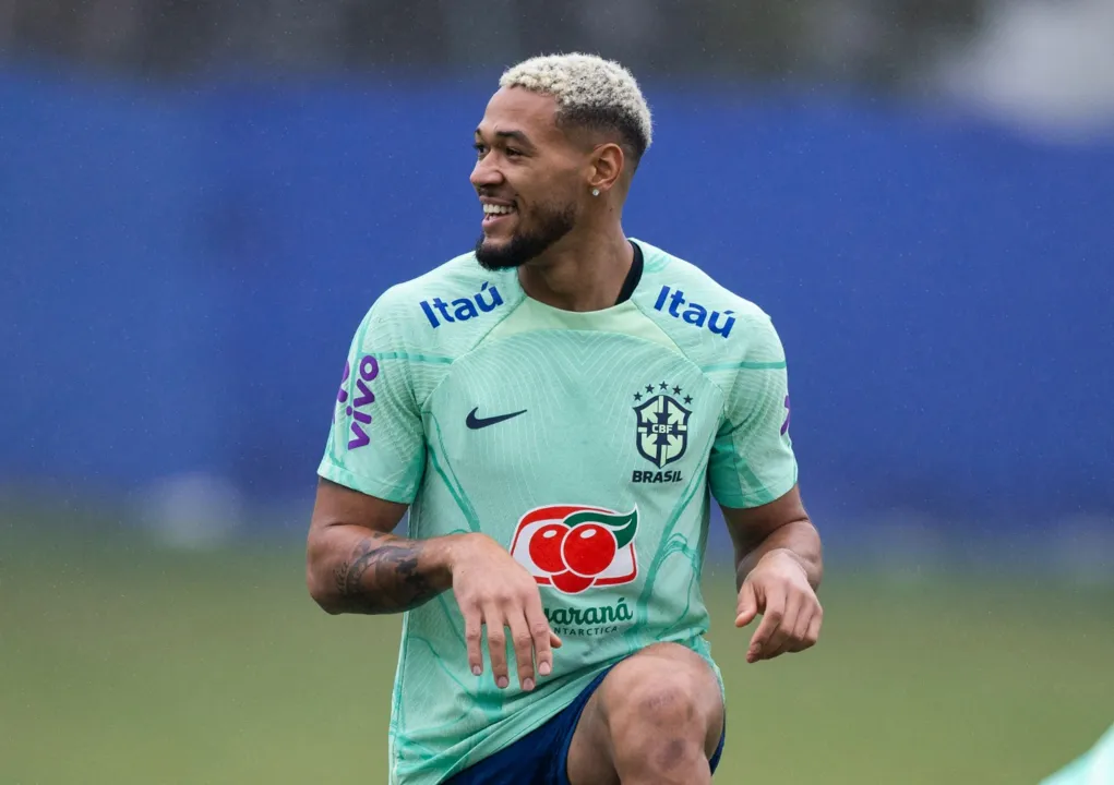 Joelinton almeja voltar para a Seleção Brasileira