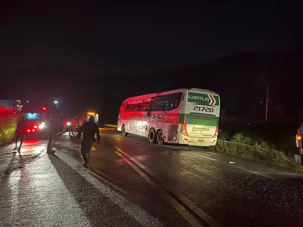 Ônibus saiu do Recife, em Pernambuco, com destino a Curitiba no Paraná