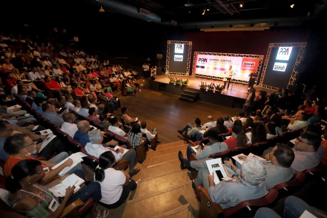 Encontro teve a participação de representantes dos 27 Territórios de Identidade da Bahia