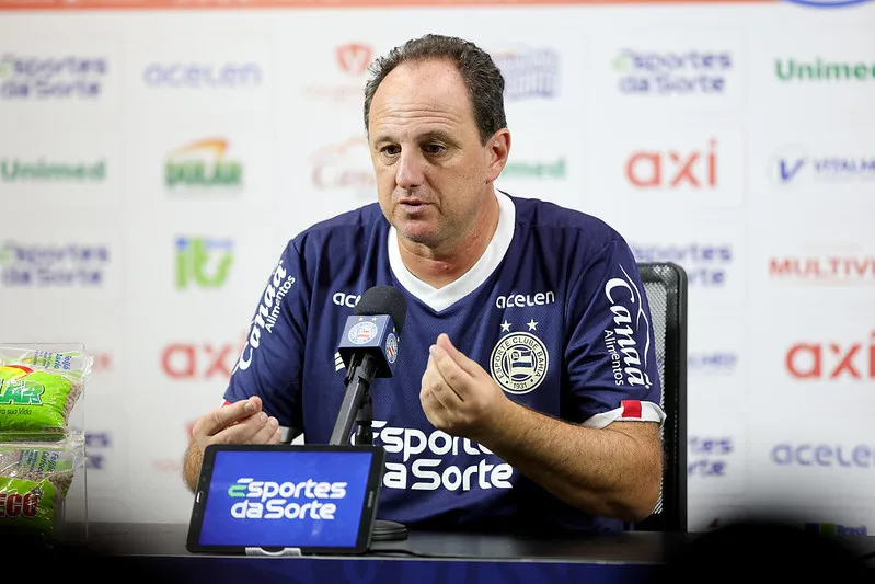 O Bahia de Rogério Ceni é o segundo colocado do Brasileirão