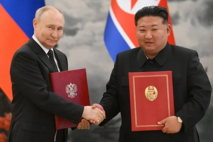 Imagem ilustrativa da imagem Rússia e Coreia do Norte assinam acordo de defesa