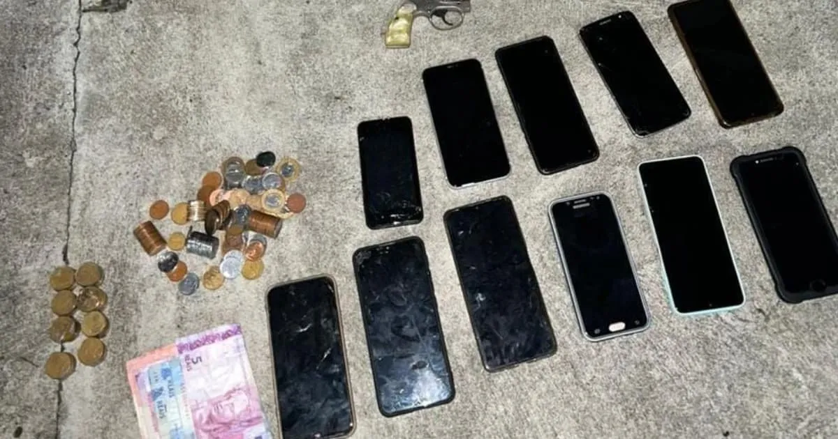 Todo material apreendido foi encaminhado à 12ª DT para o registro da ocorrência