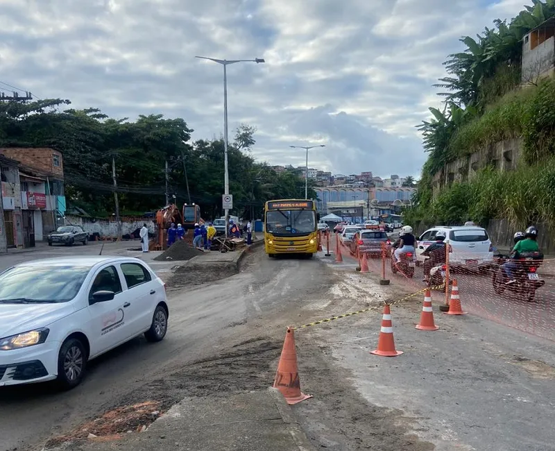 Desvio na avenida