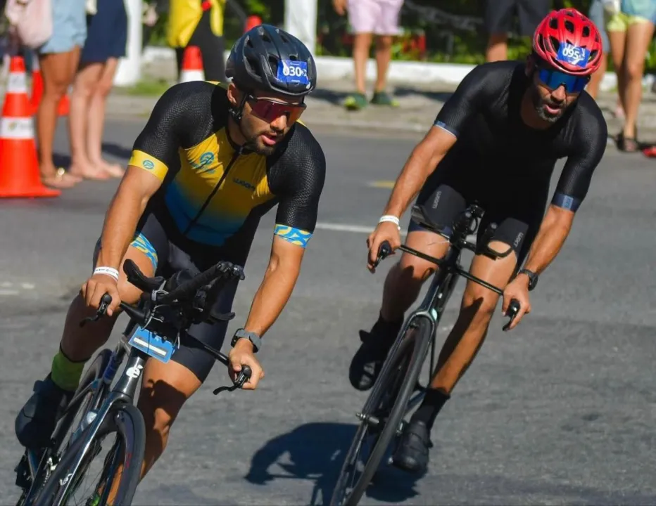 João e Eduardo competem o Ironman neste domingo