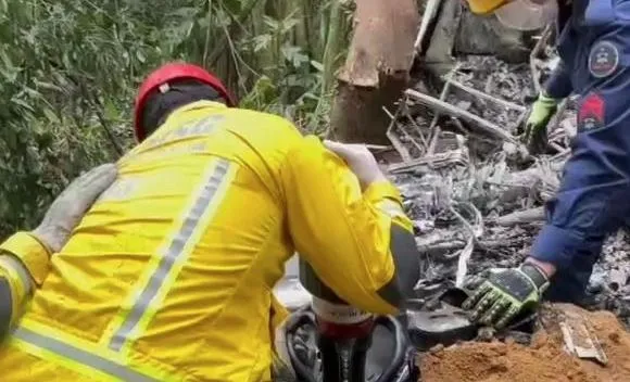 Imagens mostram regstae de vítimas