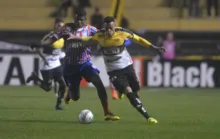 Imagem ilustrativa da imagem Bahia tem retrospecto negativo jogando contra o Criciúma fora de casa