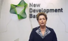 Imagem ilustrativa da imagem Dilma anuncia liberação de R$ 5,7 bilhões do Banco do Brics para o RS