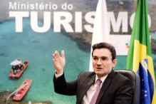 Imagem ilustrativa da imagem "Brasil está vivendo um novo momento", diz ministro do Turismo
