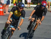 Imagem ilustrativa da imagem Triathlon: Família baiana revela preparação para competir Ironman