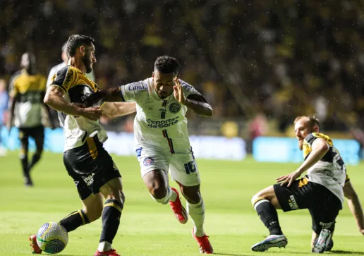 No Albertão, River-PI supera o Bahia com gol no começo do jogo e suporta pressão do Esquadrão