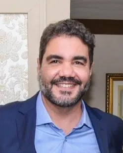 Emanuel Soares, gerente de Comunicação Institucional do Hospital da Obesidade