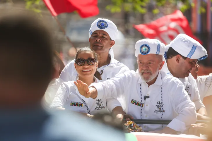 Imagem ilustrativa da imagem Lula cá, joga a ideia no ar, quer nacionalizar o reino da cabocla