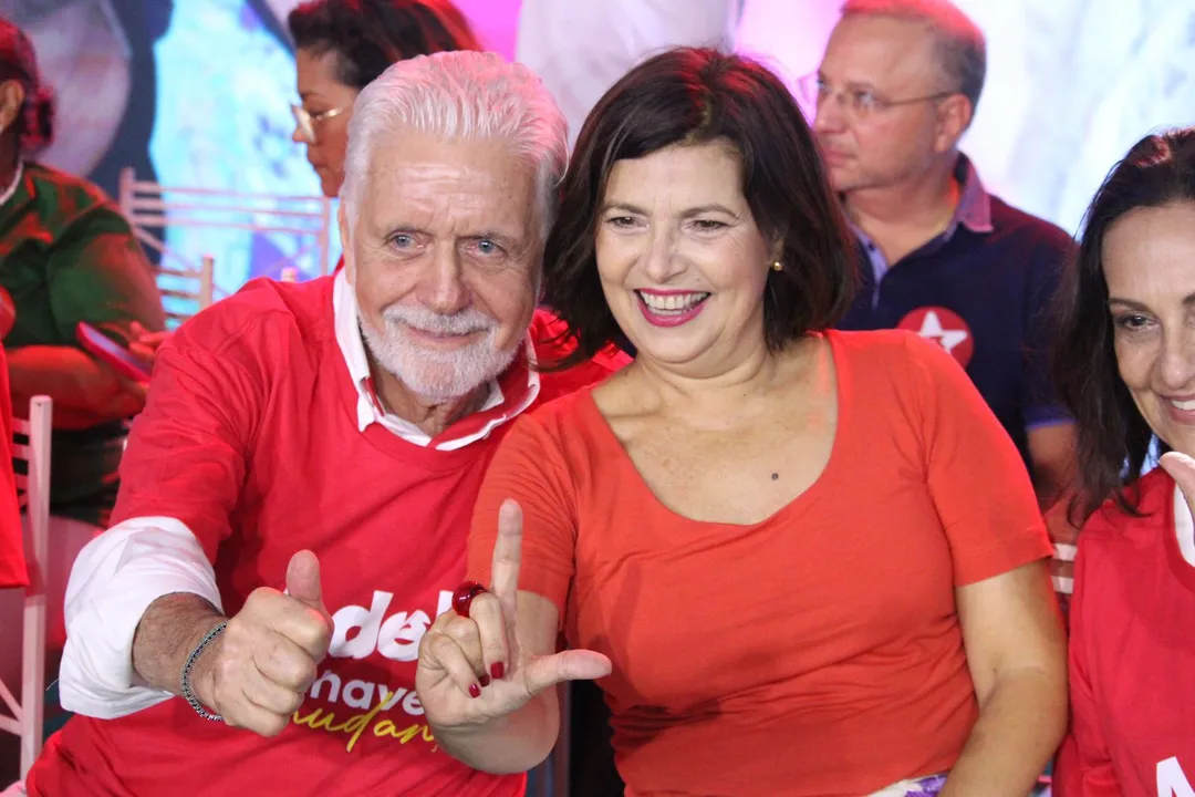 A candidata é do time do presidente Lula e do governador Jerônimo