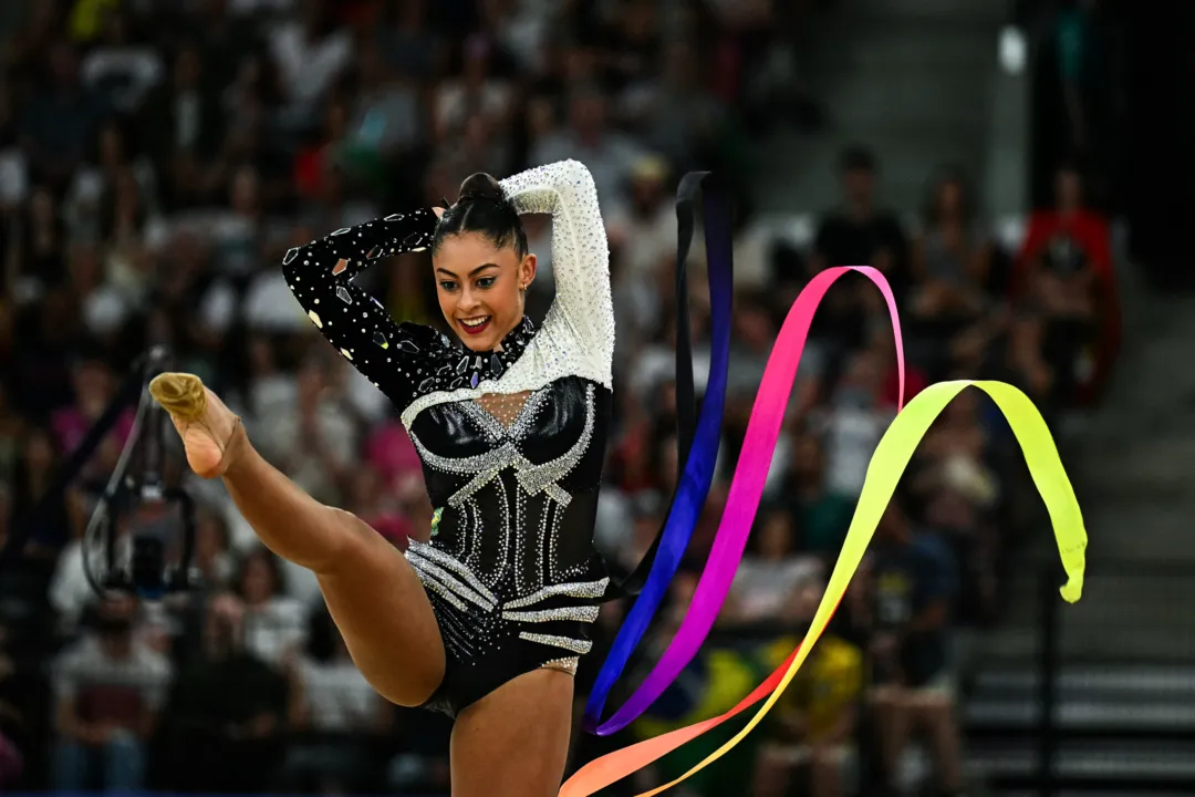 Bárbara Domingos durante final da ginástica artística