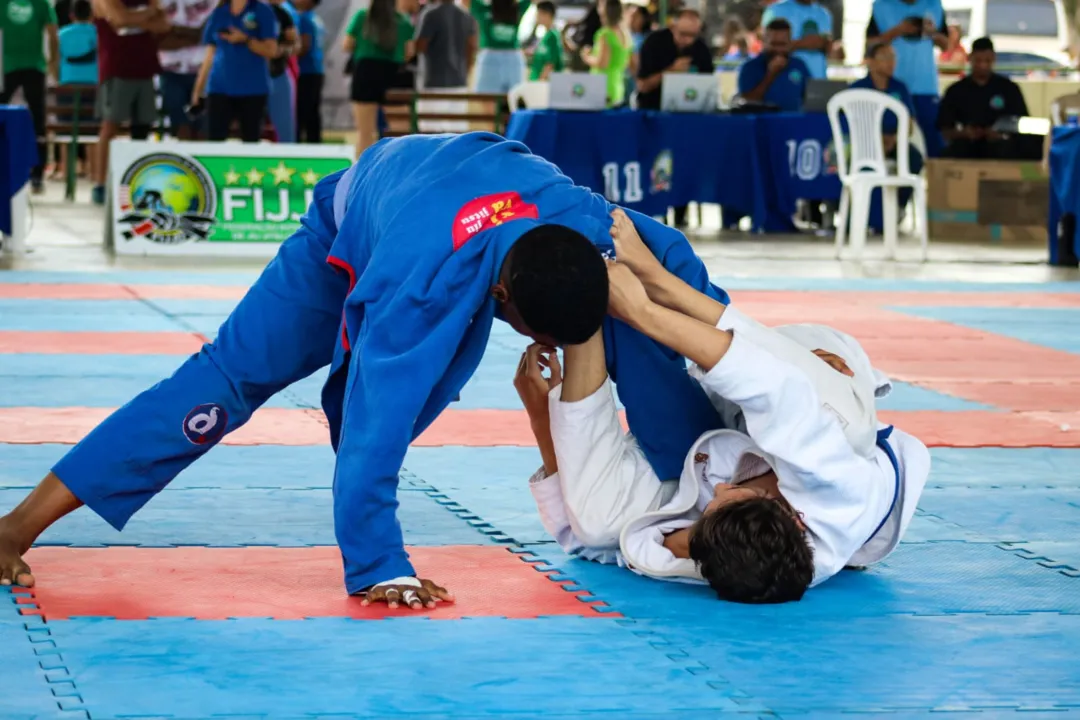 Matheus conquistou medalhas no campeonato promovido pela Federação Baiana de Jiu-jitsu Esportivo