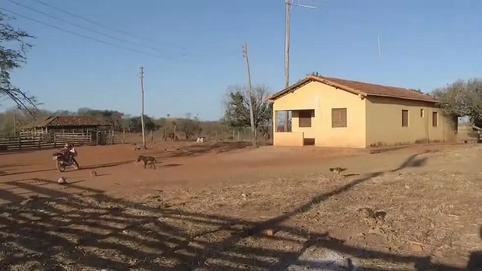 Caso aconteceu na fazenda onde ela morava com os pais na zona rural de Varzelândia, em Minas Gerais