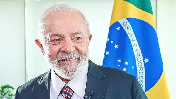 A avaliação qualitativa do governo do presidente Lula também se mantém em alta, com 43,8% de Ótima/Boa