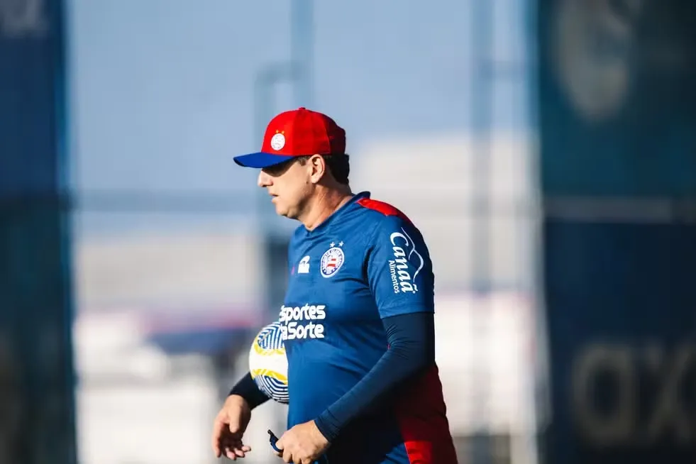 Rogério Ceni em treino do Bahia