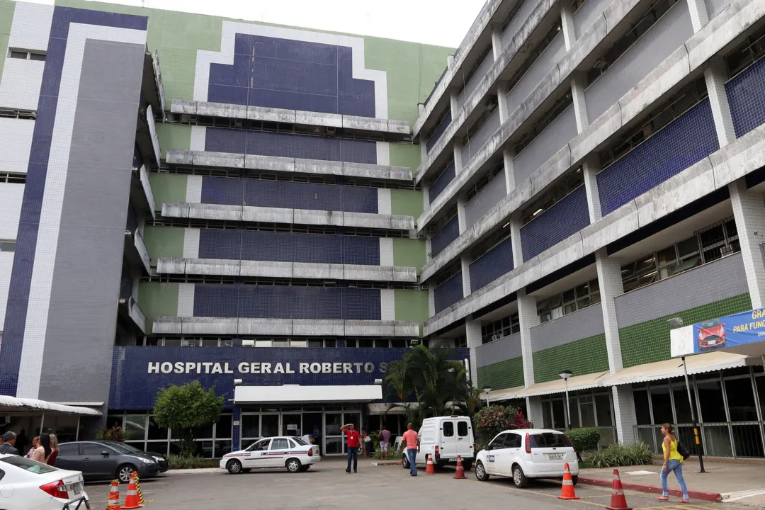 Raissa está internada no Hospital Geral Roberto Santos (HGRS)