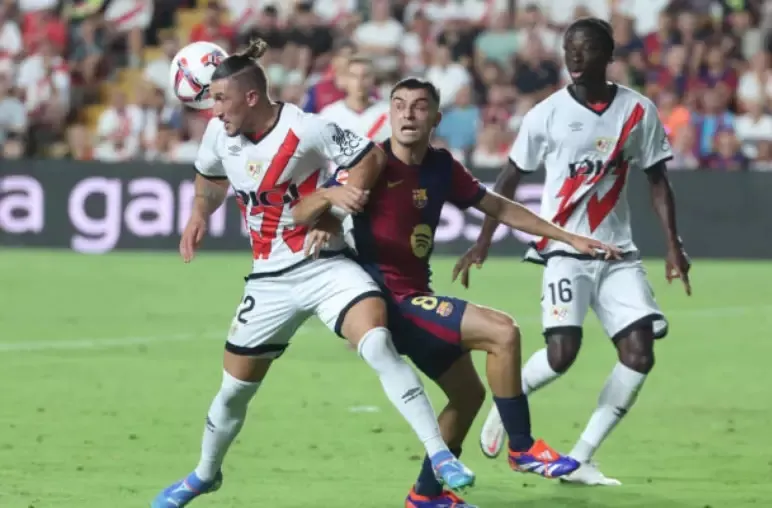 Imagem ilustrativa da imagem Barcelona vence Rayo Vallecano de virada com com gol de estreante