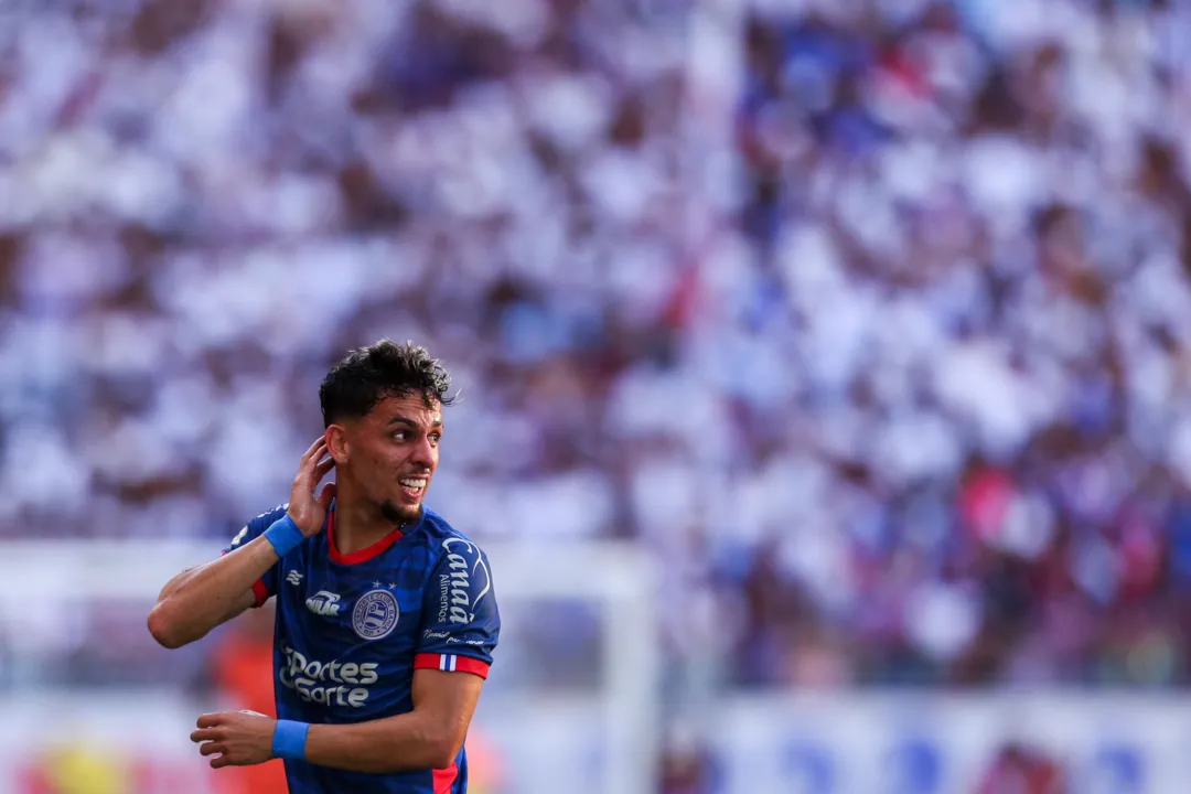 Biel em ação pelo Bahia, no clássico contra o Vitória