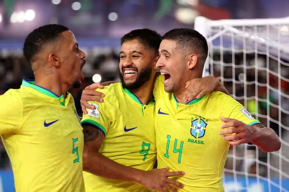 Imagem ilustrativa da imagem Brasil vence Marrocos e avança para semifinal da Copa do Mundo