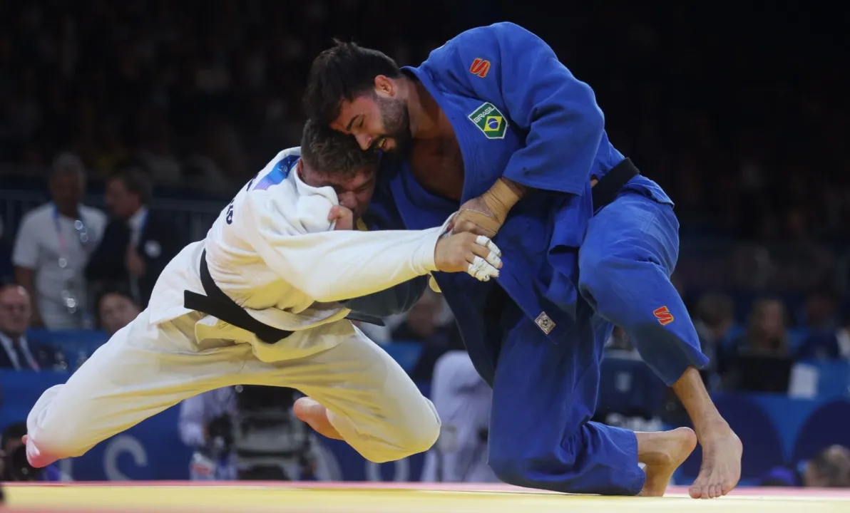 Rafael Macedo durante combate