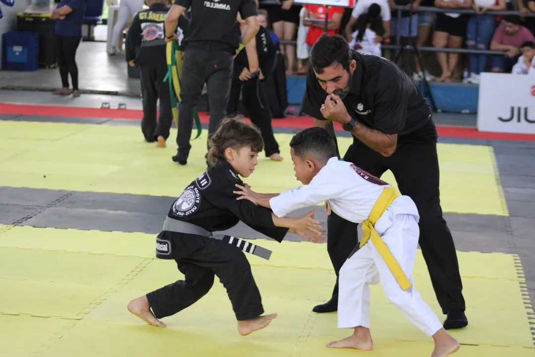 Campeonato de jiu-jitsu acontece no no Ginásio Poliesportivo de Cajazeiras