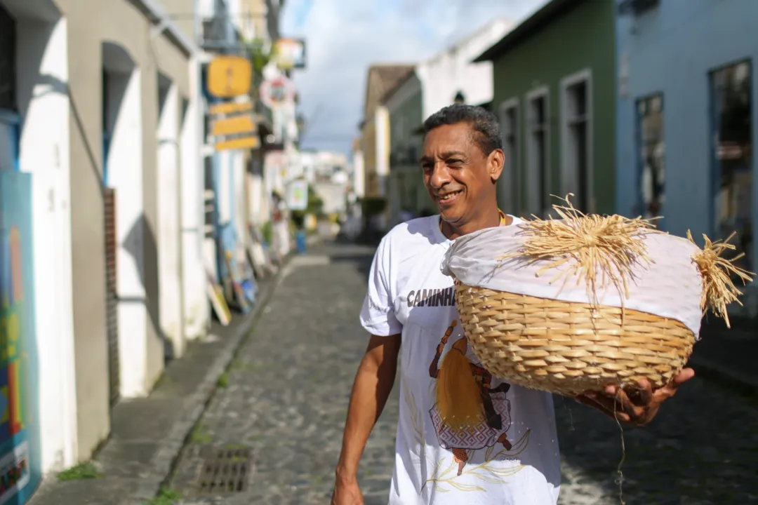 Imagem ilustrativa da imagem Celebração a Omolu une Salvador com a tradição afro; saiba detalhes