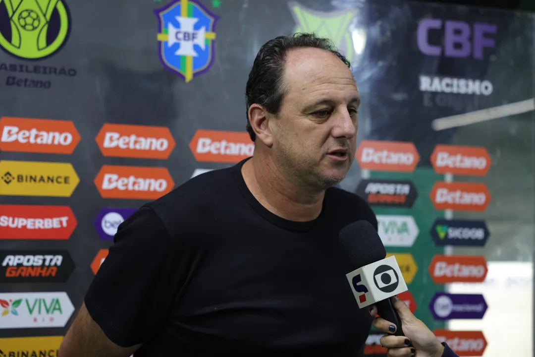 Rogério Ceni se mostra satisfeito com desempenho do Bahia diante do Grêmio