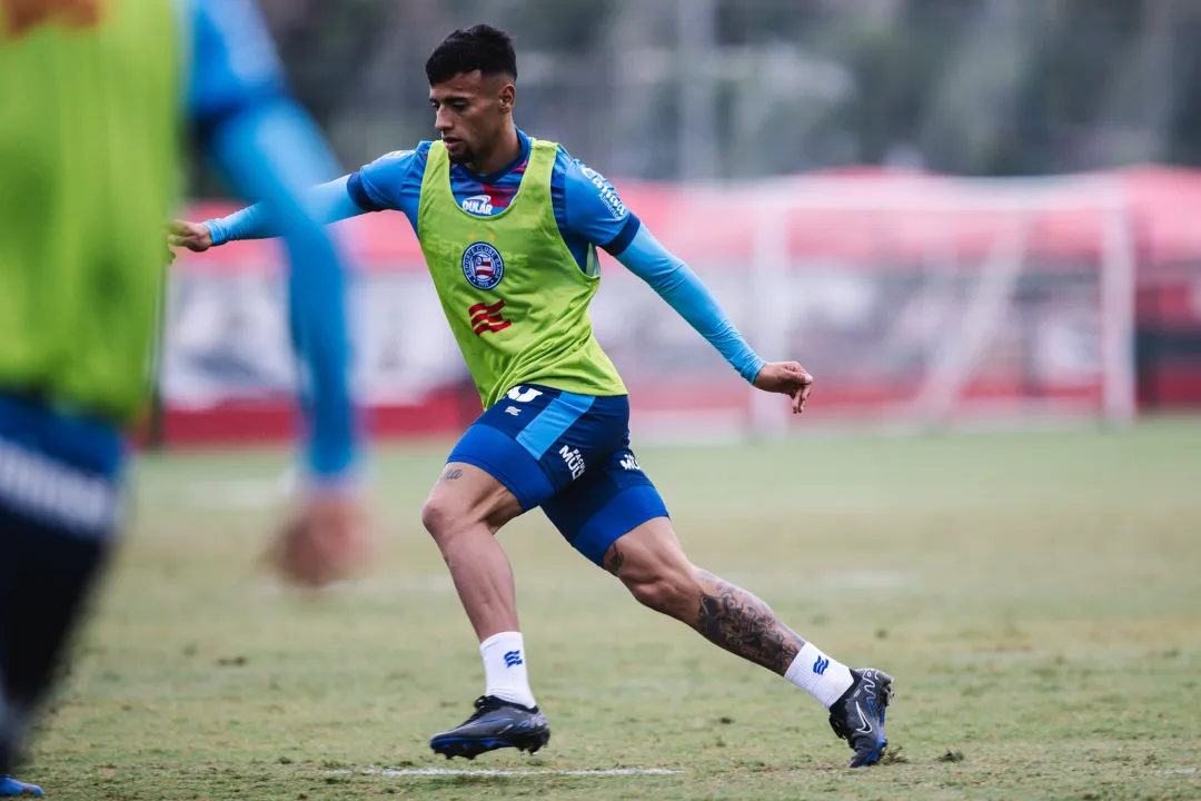 Lucho durante treino do Bahia na segunda-feira, 29