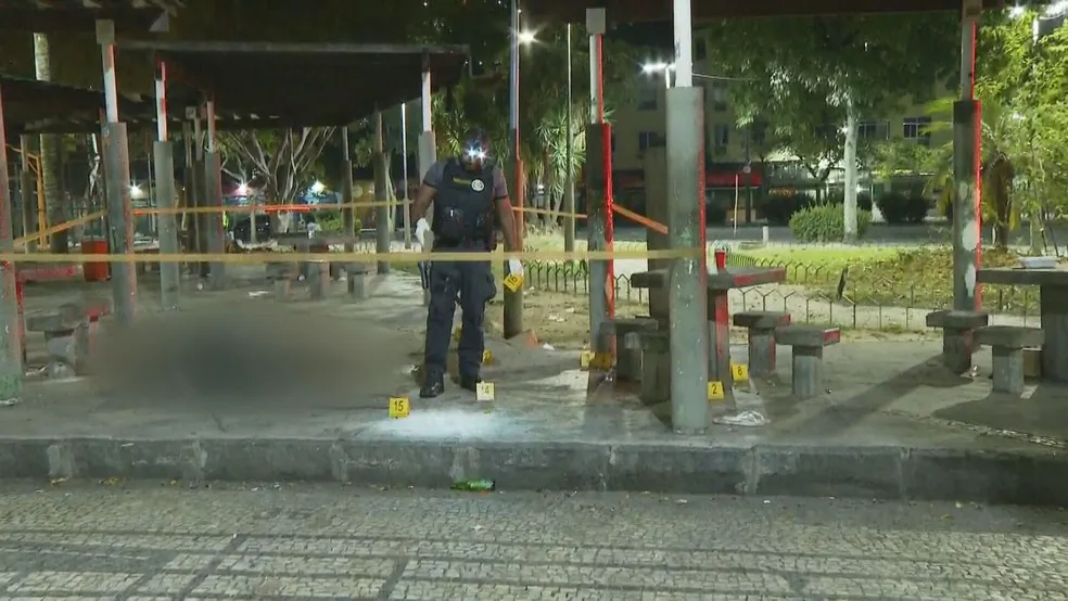 Ataque aconteceu na Praça Barão de Drumond, conhecida como Praça Sete