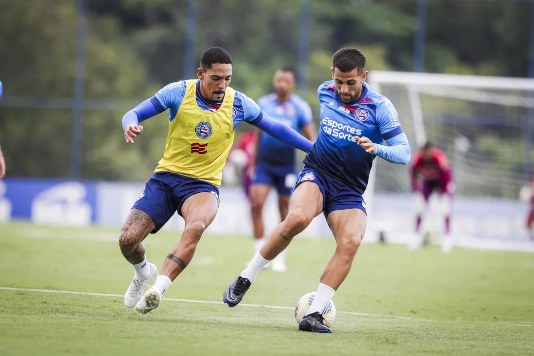 Nicolás Acevedo treina com o grupo e é novidade no Bahia