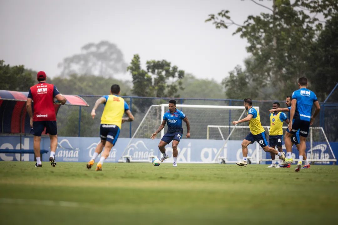 Jogadores do Bahia durante treino