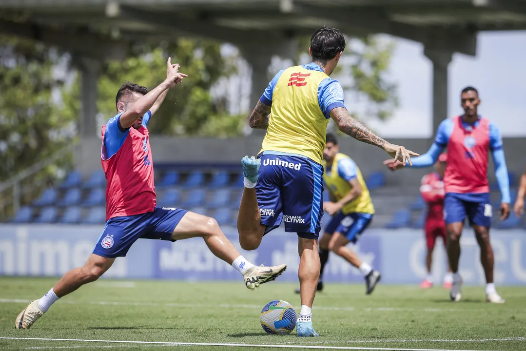 Elenco realizou último treino antes do duelo contra o Fortaleza