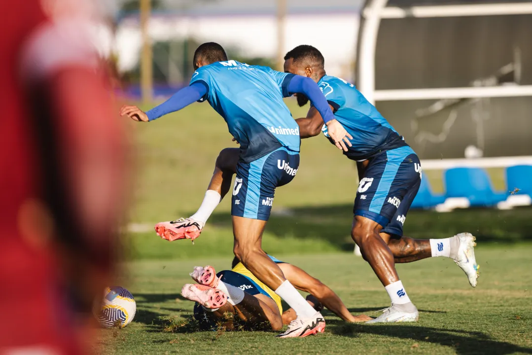 Elenco tricolor na atividade final para pegar o Flamengo pela Copa do Brasil