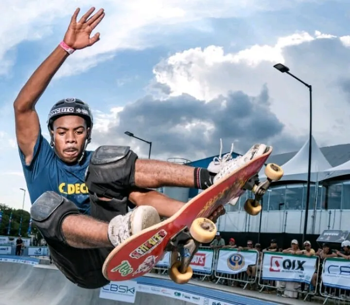 Wesley Lucas em competição de skate