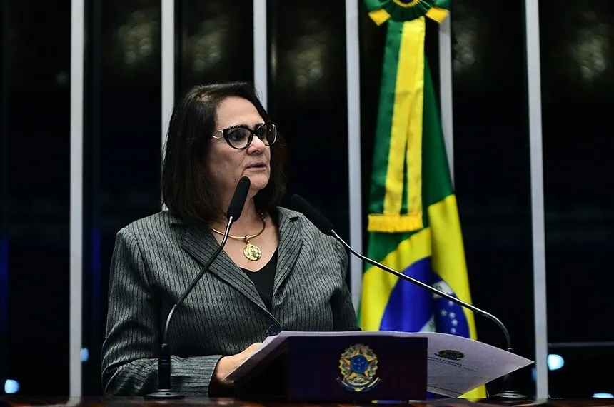 De acordo com a parlamentar, a Constituição é clara ao delegar ao Ministério Público a responsabilidade de “promover, privativamente, a ação penal pública, na forma da lei”