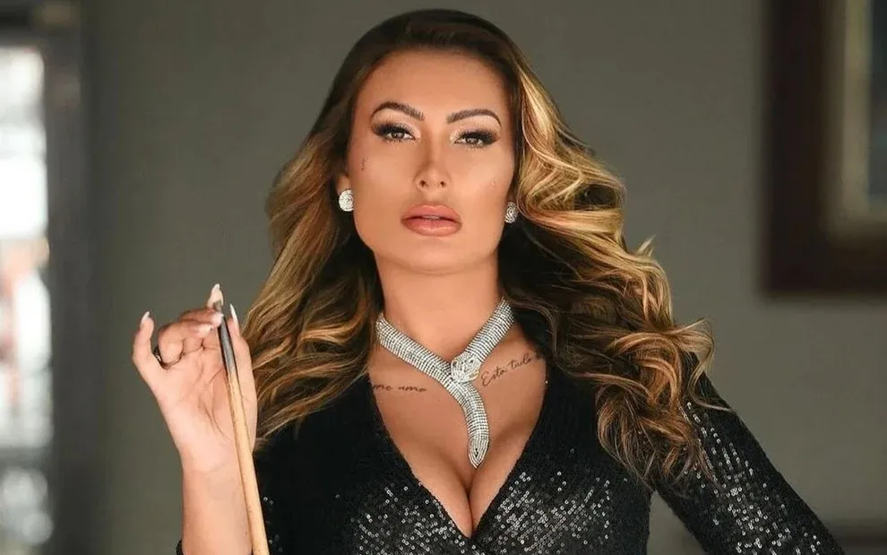 Andressa Urach já havia realizado a bifurcação da língua, popularmente conhecida como ‘língua de cobra’