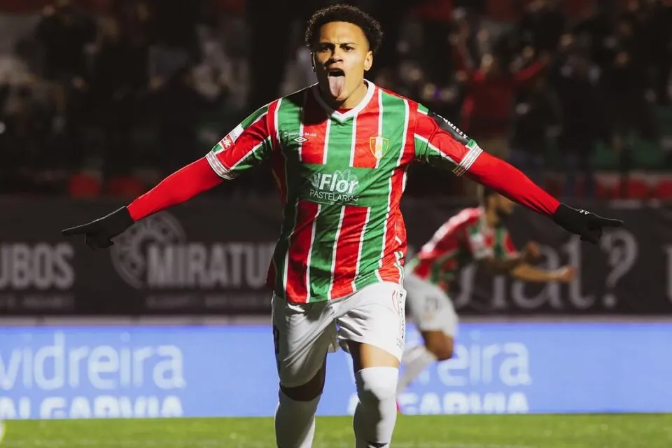 Léo Jabá defendeu o Estrela Amadora, de Portugal