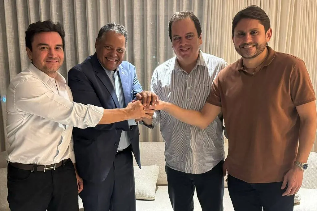 Parlamentares se reuniram com os ministros Celso Sabino (Turismo) e Juscelino Filho (Comunicações) para firmar um acordo