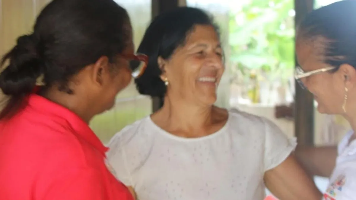 Eliana Gonzaga fez caminhada em Cachoeira