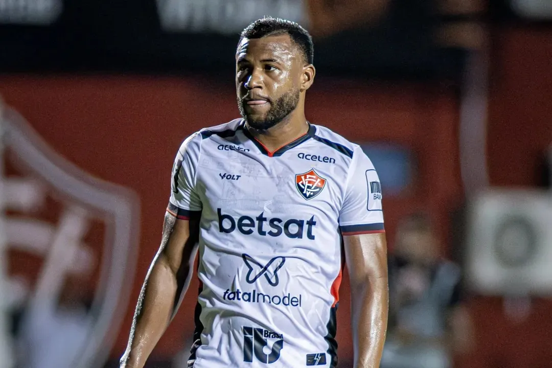 Recvuperado, Luan Santos retorna ao Vitória