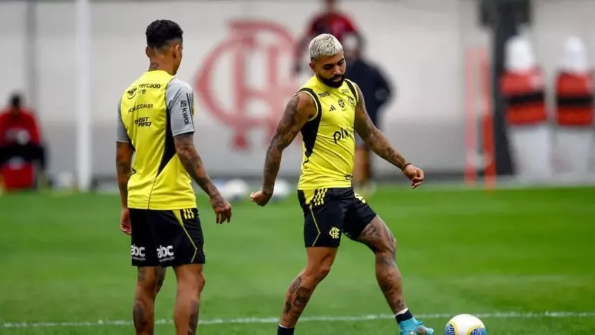 Gabigol durante treino do Flamengo