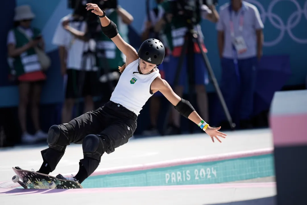 Imagem ilustrativa da imagem Finalista em Paris, Dora destaca evolução do skate: "Tem potencial"