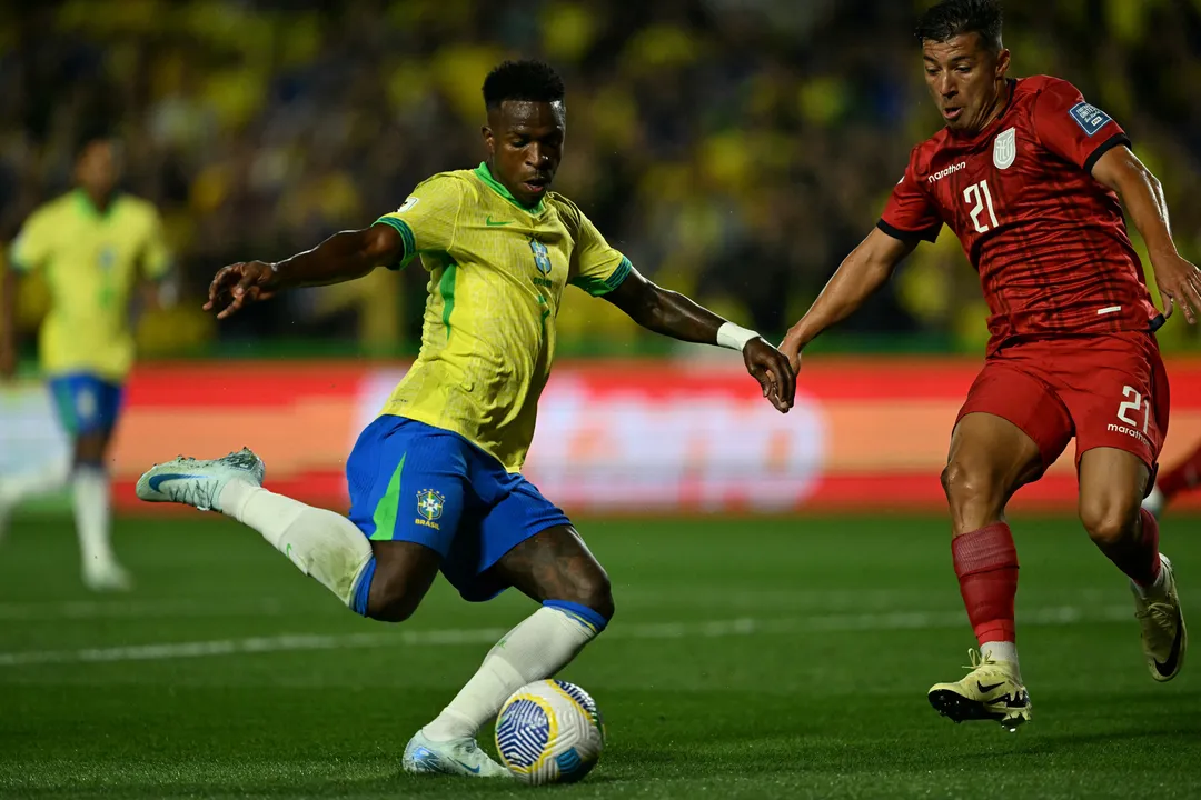 Vini Jr durante Eliminatórias da Copa do Mundo